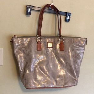 Nwt Dooney and Bourke tote snakeskin